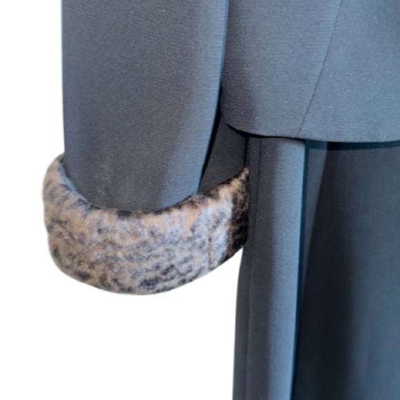 Tahari Arthur Levine 2Pc Set Dress/Jacket Black Faux Fur Trim Sz Large MobWife - Picture 11 of 13